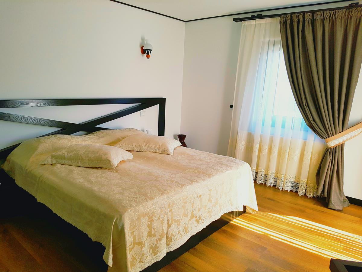 Pensiunea Campia Soarelui Apa Neagra Exterior photo